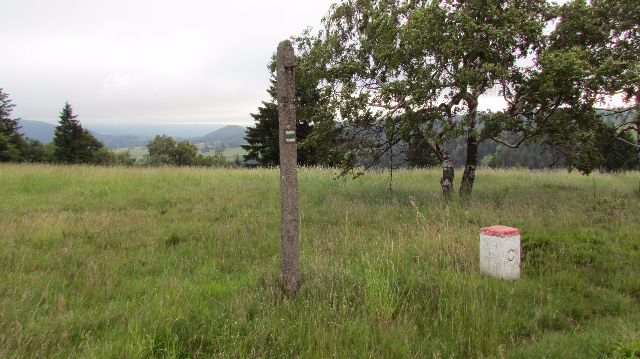 Sadova border=